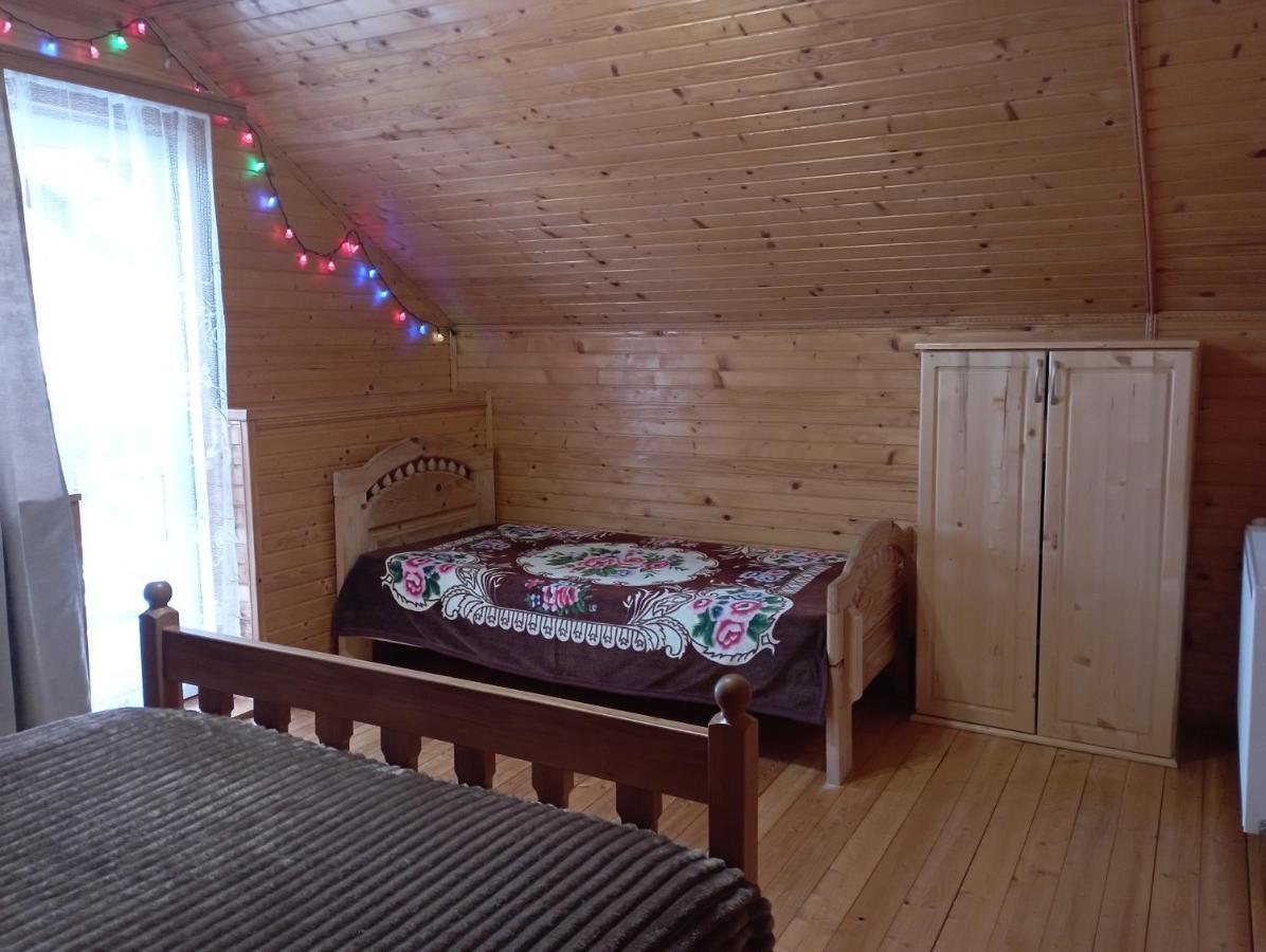 Holiday Home Melodiya Karpat Яремче Екстер'єр фото